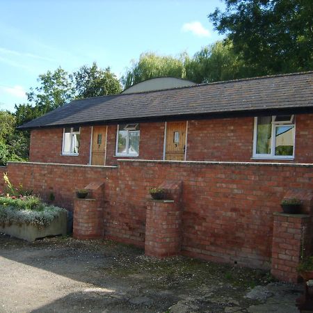 Church Farm Stratford-upon-Avon Exterior photo